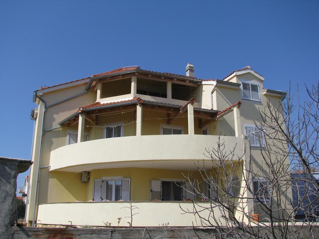 Apartment Megi Tribalj المظهر الخارجي الصورة